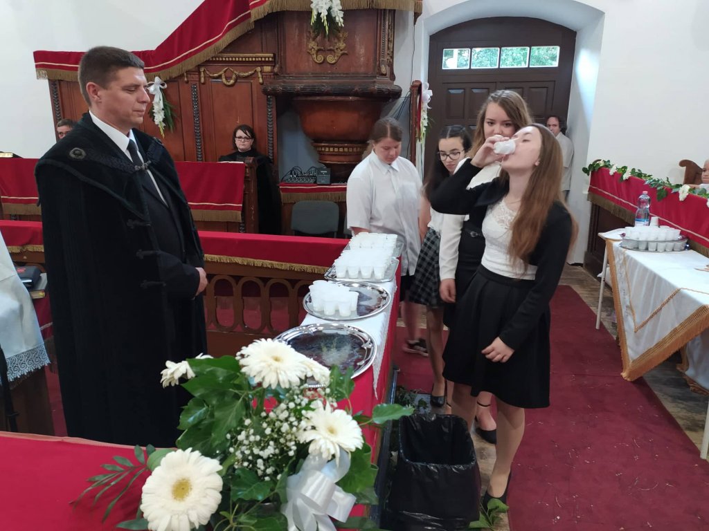 Konfirmációi Istentisztelet 17